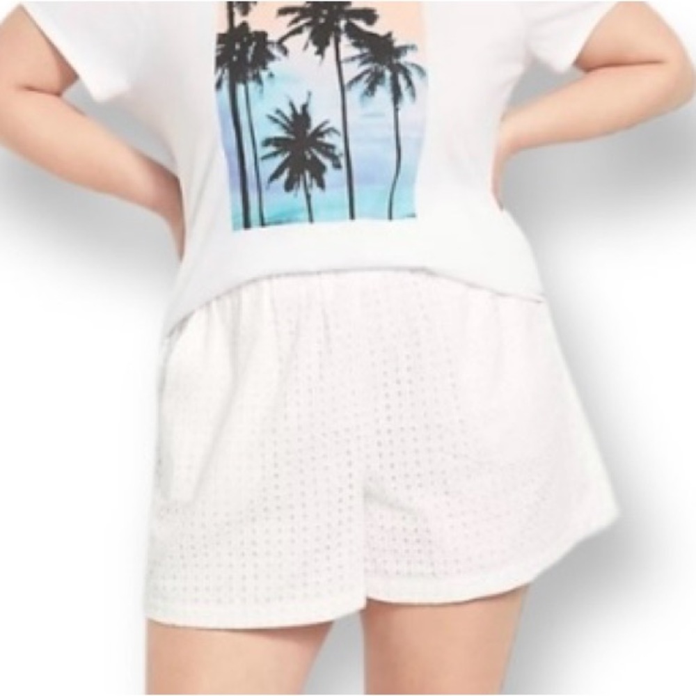 Lane Bryant White Eyelet Cotton Tie Waist Midi Business Casual Shorts Size 22